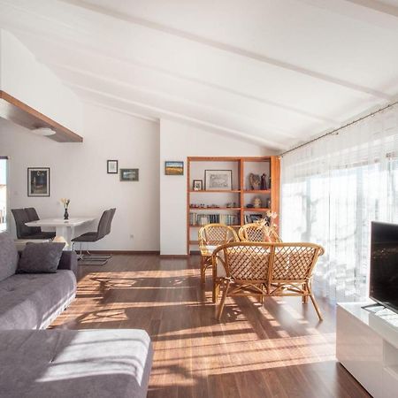 Апартаменти Haus Mirela Лижнян Екстер'єр фото