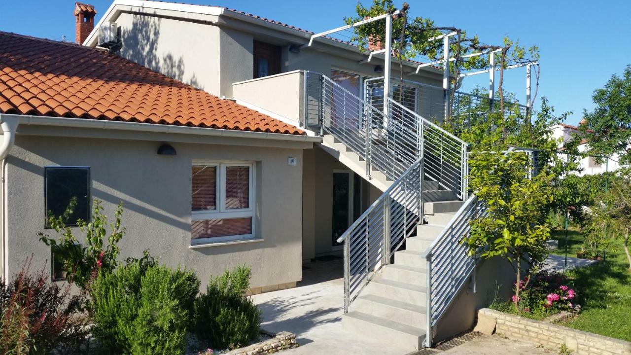 Апартаменти Haus Mirela Лижнян Екстер'єр фото